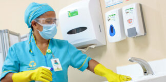 SE NECESITA MUCAMA MAYOR DE 18 AÑOS, CON ESTUDIOS MÍNIMOS DESDE PRIMARIA PARA CUBRIR PUESTO EVENTUAL EN CLÍNICA TERAPÉUTICA mucama para clinica privada personal de limpieza femenino maid for private clinic female cleaning staff