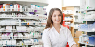 SE NECESITA EMPLEADO/A DE FARMACIA PARA TRABAJAR SÁBADOS, DOMINGOS Y FERIADOS, JORNADA REDUCIDA personal para farmacia empleado empleada antencion al cliente y limpieza pharmacy staff