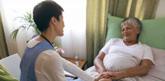 SE NECESITA CUIDADORA PARA VIVIR DENTRO, PARA CUIDADOS DE PERSONA MAYOR EN DOMICILIO cuidadora-de-ancianos,-elderly-caregiver