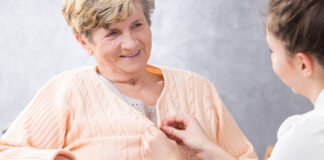 SE SOLICITA CUIDADORA PARA SEÑORA MAYOR CON DEMENCIA, DE LUNES A VIERNES DE 09HS A 13HS Y DE 17HS A 21HS cuidadora domiciliaria home care cuidadora de señora mayor home caregiver caregiver for elderly lady with dementia