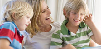 SE SOLICITA NIÑERA CON CAMA ADENTRO, INGRESO DOMINGO Y SALIDA VIERNES POR LA TARDE niñera con cama adentro babysitting babysitter niñera interna canguro