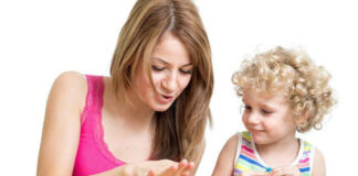 SE NECESITA NIÑERA DE LUNES A VIERNES DE 14 A 19HS, PARA CUIDADO EL DE NIÑA DE 4 AÑOS part time babysitter niñera medio tiempo niñera externa