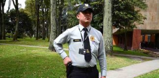 SE NECESITA VIGILADOR PARA TRABAJAR JORNADA COMPLETA, DISPONIBILIDAD PARA COMENZAR DE INMEDIATO vigilante de seguridad masculino watchman male security guard