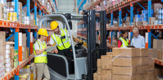 warehouse operator operario de deposito carga y descarga mozo de almacen