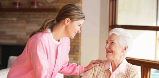 SE NECESITA CUIDADOR/A PARA CUBRIR SERVICIOS DE INTERNACIÓN DOMICILIARIA, INGRESO INMEDIATO Cuidadora domiciliaria senior care home caregiver home care cuidador