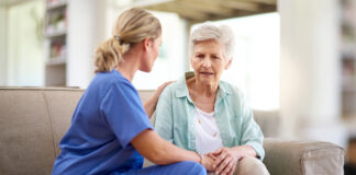 SE NECESITA CUIDADORAS MODALIDAD INTERNA, PARA CUIDADO DE RESIDENTES EN CENTRO DE VIDA ASISTIDA cuidadora de adulto mayor para geriatrico home care elderly caregiver in geriatric cuidadora interna