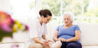 SE NECESITA CUIDADOR/A DE ADULTOS MAYORES TURNO DIURNO, CON DISPONIBILIDAD INMEDIATA cuidadora domiciliaria home care cuidadora de aldultos mayores turno diurno gerocultora