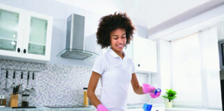 SE NECESITA EMPLEADA DEL HOGAR / ASISTENTA DEL HOGAR PARA SERVICIO DOMÉSTICO, RÉGIMEN EXTERNO POR HORAS empleada del hogar empleada domestica asistenta del hogar domestic servant for family home housekeeper maid