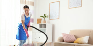 SE NECESITA EMPLEADA DEL HOGAR / NIÑERA PARA EL CUIDADO DE BEBÉ Y TAREAS DOMESTICAS home cleaning empleada del hogar cleaning staff babysitter niñera domestica maid housekeeper domestic maid for family home