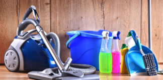 SE SOLICITA PERSONAL DE LIMPIEZA PARA TRABAJAR MEDIO TIEMPO POR LAS MAÑANAS personal de limpieza femenino y masculino limpieza de casas y oficinas Female and male cleaners cleaning houses and offices part time