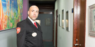 SE REQUIERE VIGILADORES CON O SIN EXPERIENCIA, INCORPORACIÓN INMEDIATA – SUELDO SEGÚN CONVENIO MAS HORAS EXTRAS vigilante de seguridad masculino vigilador con o sin experiencia security personnel with or without experience watchman security guard