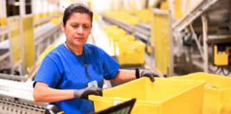 SE INCORPORA PERSONAL PARA ALMACÉN EN EMPRESA DE COSMÉTICOS, VACANTES DISPONIBLES EN VARIAS ÁREAS warehouse operator empresa de cosmeticos personal para almacen mozo maza de almacen