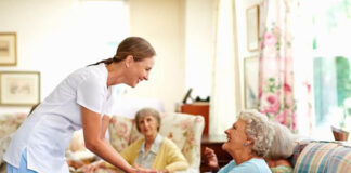 SE SOLICITA CUIDADORAS/ES PARA CUIDADOS DE ADULTOS MAYORES, SE OFRECE HORARIO FLEXIBLE Y PAGO ACORDE AL PUESTO Care home cuidadora domiciliaria home care cuidadora de adultos mayores elderly caregiver gerocultora asistente geriatrico geriatric assistant