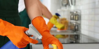 SE NECESITA PERSONAL DE LIMPIEZA CON O SIN EXPERIENCIA, SE OFRECEN BUENAS CONDICIONES DE CONTRATACIÓN Cleaning employee empleados de limpieza personal femenino de limpieza cleaning staff house cleaning