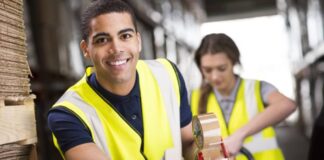 ESTAMOS EN LA BÚSQUEDA DE EMPLEADO DE BODEGA Y CHÓFER, PARA TRABAJAR EN ALMACÉN. SUELDO Y HORARIO A CONVENIR Warehouse Worker warehouse operator operario de deposito y chofer personal masculino para almacen mozo de almacen