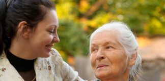 ESTAMOS EN LA BÚSQUEDA DE CUIDADORAS/ES, PARA ATENCIÓN DE PACIENTES DOMICILIARIOS, CON DISPONIBILIDAD PARA INGRESO INMEDIATO cuidadora de adultos mayores cuidadora domiciliaria home care cuidadora de ancianos elderly caregiver home caregiver