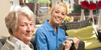 SOLICITAMOS CUIDADORA PARA ASISTENCIA DE PERSONAS MAYORES EN HOME, JORNADA DE LUNES A VIERNES cuidadora de mayores elder care taker geriatric assistant geroultora cuidadora domiciliaria home care