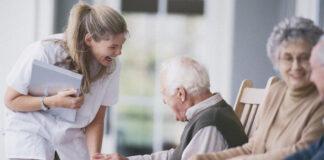 SE NECESITA CUIDADORA CON CAMA PARA CUIDADOS DE SEÑOR MAYOR DE 87 AÑOS SIN MOVILIDAD, INGRESO LUNES 9 HS Y SALIDA VIERNES 19 HS cuidadora domiciliaria gerocultora asistente de geriatria elder care taker geriatric assistant