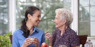 SE NECESITA CUIDADORAS Y CUIDADORES, PARA ATENCIÓN DOMICILIARIA. TRABAJO A TURNOS, INGRESO INMEDIATO cuidadora domiciliaria home caregivers cuidadores de adultos mayores home care