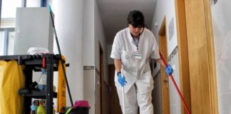 SE REQUIERE OPERARIA DE LIMPIEZA CON O SIN EXPERIENCIA, PARA INCORPORACIÓN INMEDIATA empleada de limpieza personal de limpieza femenino empleo de limpieza sin experiencia cleaning maid female cleaning staff inexperienced cleaning job