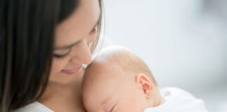 SE SOLICITA NIÑERA/ NANNY PARA EL CUIDADO DE BEBE Y DE NIÑOS, CON DISPONIBILIDAD INMEDIATA nanny cuidadora de niños babysitter for baby niñera para cuidado de bebe