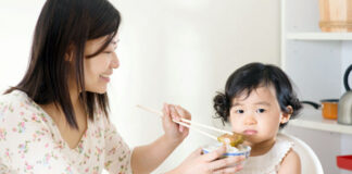 SE REQUIERE CANGURO/ NIÑERA, JORNADA PART TIME EN LAS TARDES Y FINES DE SEMANA niñera canguro cuidadora nanny babysitter empleada para niños