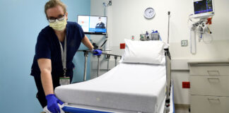 SE NECESITA MUCAMAS PARA SERVICIOS EN HOSPITAL, TURNOS DISPONIBLES MAÑANA Y TARDE CON FRANCOS ROTATIVOS mucama empleada de limpieza para centro de salud maid hospital cleaning