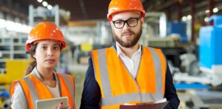 INCORPORAMOS EMPLEADAS/OS PARA FABRICA, 4 DÍAS A LA SEMANA JORNADA DE TRABAJO DE 9AM A 3PM operario para fabrica operator in factory empleado en factoria industrial staff