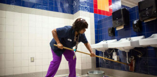 personal de limpieza de restaurant personal de limpieza cleaning staff cleaning in restaurant cleaning staff for restaurant