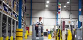 SE NECESITA OPERARIOS PARA PLANTA DE PRODUCCIÓN, PARA TAREAS DE LIMPIEZA Y MANTENIMIENTO. DISPONIBILIDAD PARA TURNOS ROTATIVOS Professional warehouse cleaning operarios de produccion y limpieza para almacen production and cleaning workers for warehouses