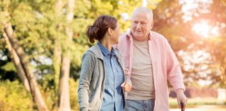 SE REQUIERE CUIDADORA Y/O CUIDADOR, PARA ATENCIÓN DE PACIENTES Y ADULTOS MAYORES EN DOMICILIO, GUARDIAS DE 4 HORAS cuidadora domiciliaria home care home cargiver cuidadora de adulto mayor
