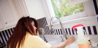 SE NECESITA EMPLEADAS DOMÉSTICAS PARA TRABAJAR FINES DE SEMANA CON CAMA, CONTRATACIÓN EN BLANCO empelada domestica para casa de familia domestic maid for family home empleada del hogar niñera externa housekeeper