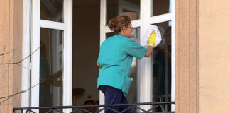 SE SOLICITA EMPLEADA DOMÉSTICA PARA INCORPORACIÓN INMEDIATA, SUELDO COMPETITIVO MÁS TODAS LAS GARANTÍAS empleada de limpieza en casa de familia employed to clean the family home empleada del hogar empleada domestica domestic maid