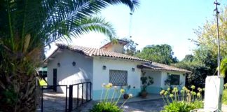 SE REQUIERE MATRIMONIO PARA CASEROS, SE OFRECE REMUNERACIÓN ACORDE AL PUESTO Y TRABAJO PERMANENTE empleados para mantenimiento y limpieza de casa employees for house cleaning and maintenance caseros