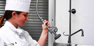 ESTAMOS EN PROCESO DE SELECCIÓN BACHEROS/AS, AYUDANTE DE COCINA, PEONES DE LIMPIEZA Y CAMAREROS/AS PARA LOCAL GASTRONÓMICO limpieza para restaurantes bachero peones de limpieza camareros cleaning for restaurants pothole cleaning laborers waiters