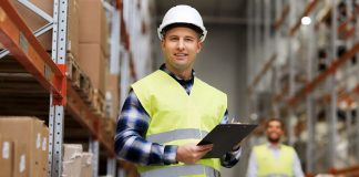 SE INCORPORA PERSONAL DE BODEGA, JORNADA COMPLETA. SE OFRECE BUEN PAGO, COMIENZO INMEDIATO operario de bodega mozo de almacen operario de deposito warehouse operator
