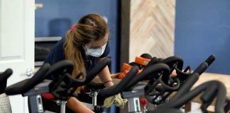 SE REQUIERE PERSONAL DE LIMPIEZA CON O SIN EXPERIENCIA PARA GIMNASIO, JORNADA FULL TIME personal de limpieza y mantenimiento de gimnasio gym cleaning and maintenance staff cleaning staff