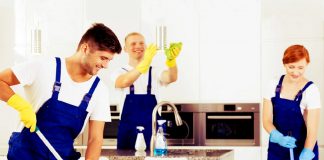 SE REQUIERE PERSONAL DE LIMPIEZA PARA COMUNIDADES DE PROPIETARIOS, EDIFICIOS DE OFICINAS, CENTROS DEPORTIVOS, EMPRESAS DE TRANSPORTE, ETC. Cleaning staff Personal de Limpieza ambos sexos limpieza residencial comercial y de oficinas Cleaning both sexes commercial residential and office cleaning