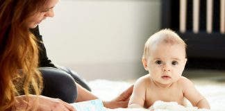 SE REQUIERE NIÑERA PARA TRABAJAR DE LUNES A VIERNES JORNADA DE 8:30 A 16HS, ESTARÁ EXCLUSIVAMENTE AL CUIDADO DE LA BEBE babysitter niñera nanny canguro niñera para cuidado de bebe babysitter for baby care