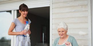 SE SOLICITA CUIDADORAS Y/O CUIDADORES PARA TAREAS DE HIGIENE Y CONFORT, CONTRATACIÓN EVENTUAL cuidadora de aldultos mayores home care cuidadora para navidad y año nuevo elderly caregiver home care caregiver for christmas and new year