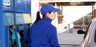 SE BUSCA PLAYERO/A VENDEDOR DUAL EVENTUAL, SE OFRECE INCORPORACIÓN INMEDIATA empleada para despacho de gasolina playero ypf used to dispatch gasoline personal para estacion de servicio staff for service station