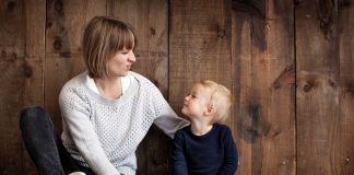 SE SOLICITA NIÑERA/DOMÉSTICA PARA DORMIR EN LA RESIDENCIA, CON 1 DÍA LIBRE POR SEMANA niñera cuidadora de niños nanny babysitter diñera domestica domestic maid