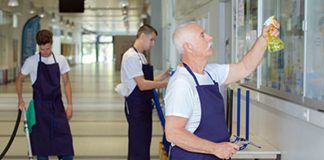 SE PRECISA PERSONAL DE LIMPIEZA (AMBOS SEXOS) PARA TRABAJAR 2 DÍAS A LA SEMANA, TURNO POR LA MAÑANA operarios de limpieza para aeropuerto limpiadores limpiadoras cleaning staff janitors cleaning lady