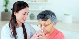 SE BUSCA ENFERMERAS, AUXILIAR DE ENFERMERÍA Y CUIDADORAS PARA EL CUIDADO DE PACIENTES EN DOMICILIO Enfermeras, Auxiliar de Enfermería y Cuidadoras Nurses, Nursing Assistant and Caregivers home care
