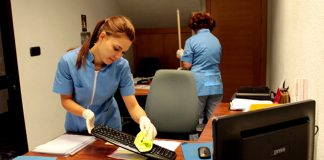 SE NECESITA EMPLEADA/O DE LIMPIEZA EVENTUAL, JORNADA COMPLETA DE LUNES A VIERNES Personal de Limpieza oficinas Office Cleaning Staff limpiadoras limpiadores de oficinas