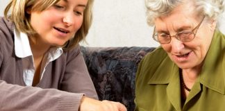 SE SOLICITA CUIDADORA CON RETIRO 6HS DIARIAS, DE LUNES A VIERNES DE 8 A 14 HS cuidadora de paciente mayor elderly patient caregiver cuidadora domiciliaria home care cuidadora externa