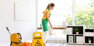 ESTAMOS SOLICITANDO EMPLEADAS PARA EL ÁREA DE MAESTRANZA, LIMPIEZA Y ASEO. INCORPORACIÓN INMEDIATA empleada de limpieza y aseo cleaning and toilet maid personal de limpieza femenino female cleaning staff