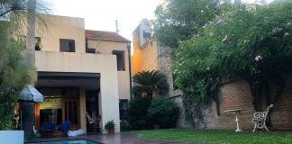 SE SOLICITA MATRIMONIO PARA TAREAS DE MANTENIMIENTO Y LIMPIEZA, SE OFRECE BUENAS REMUNERACIÓN Matrimonio Para Tareas de Mantenimiento y Limpieza Marriage For Maintenance And Cleaning Tasks janitors cleaning lady male cleaning staff empleados del hogar