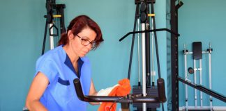 SE INCORPORA PERSONAL PARA LIMPIEZA DE GIMNASIOS, JORNADA PART TIME HASTA 20 HORAS SEMANALES limpieza de gimnasios personal masculino y femenino para gimnasio gym cleaning male and female staff for gym