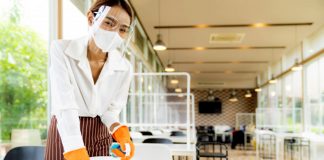 SE SOLICITA EQUIPO DE 2 O MAS PERSONAS PARA LIMPIEZA DE RESTAURANTE, JORNADA DE 3 O 4 HORAS personal de limpieza para restaurante cleaning staff for restaurant contratista de limpieza cleaning contractor